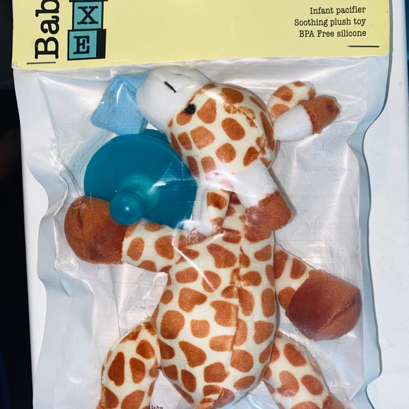 New 2 pack pacifier plushes - Picture 7 of 7